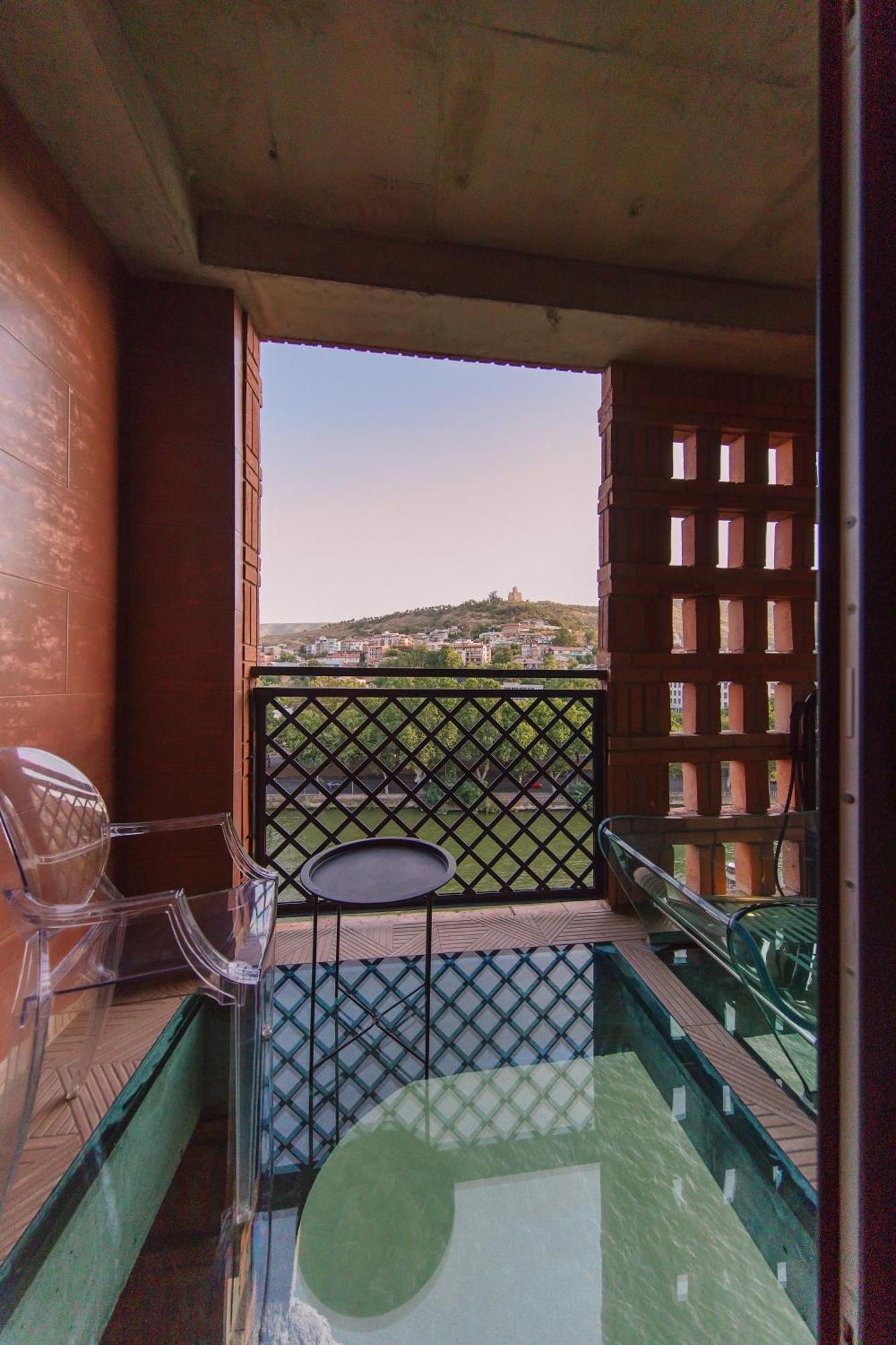 Sandali Metekhi Boutique Hotel Tbilisi Exterior photo